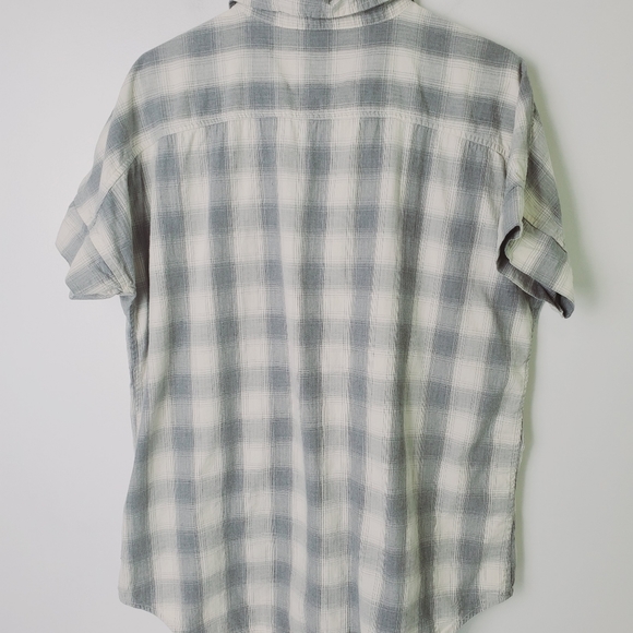 The North Face Plaid Cotton Shirt - Picture 2 of 8